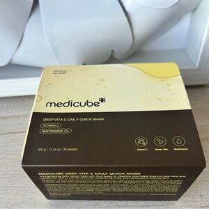 Medicube Vit C Face Sheets
